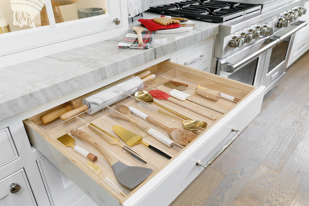 Custom drawer organizer Christmas themed. Salt by Sabrina.