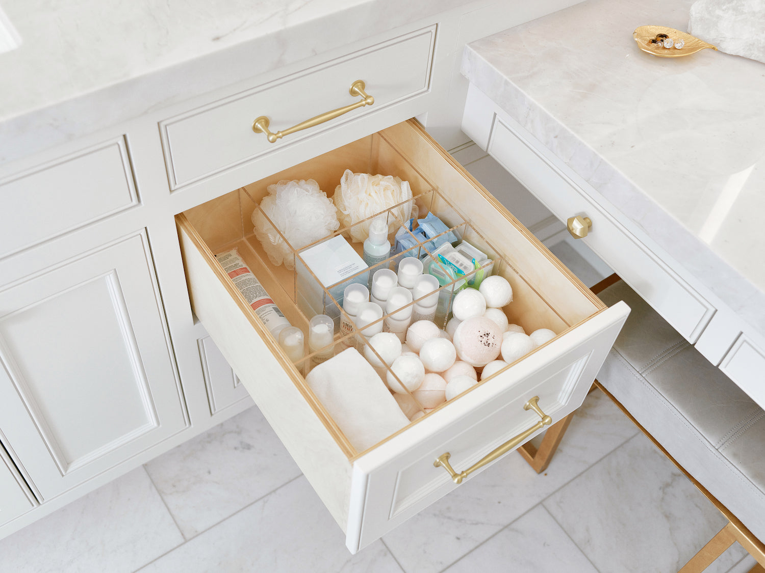 Deep drawer organizer.