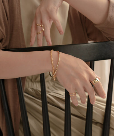 Narrow Chain Bracelet & Plain Bangle