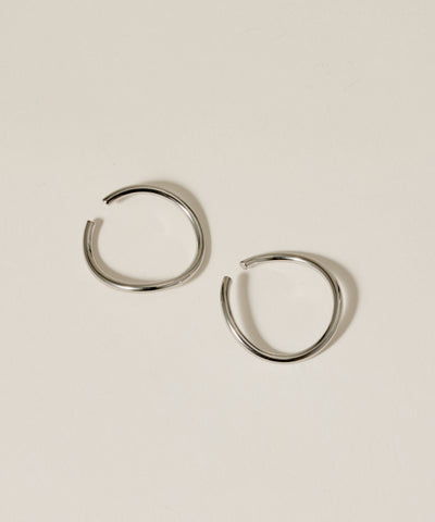 Nuance Hoop Ear Cuff［Stainless］（両耳分）