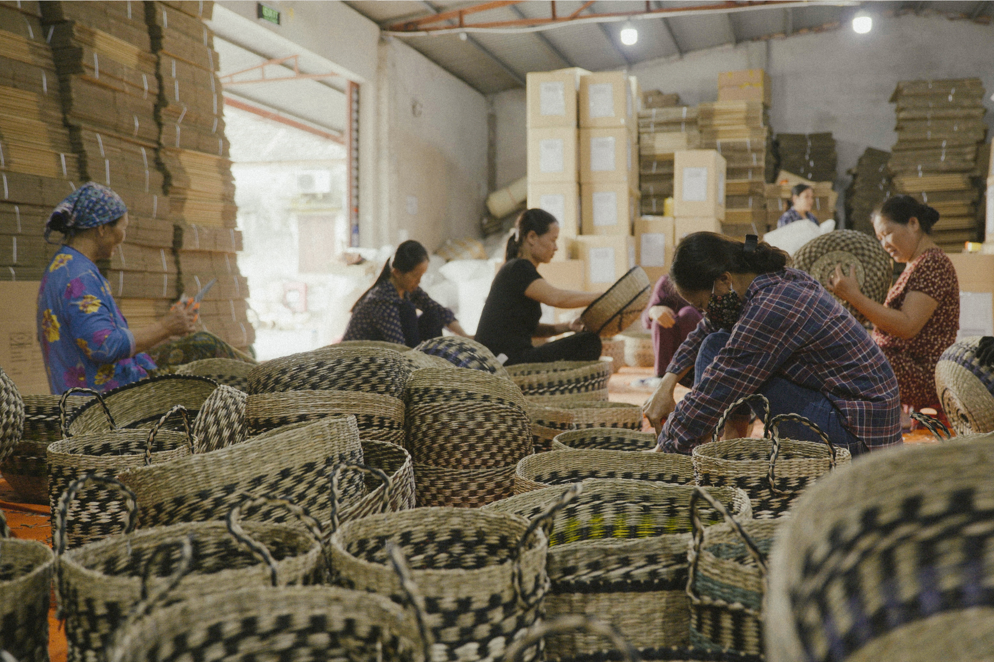 baskets-handcrafted-in-vietnam