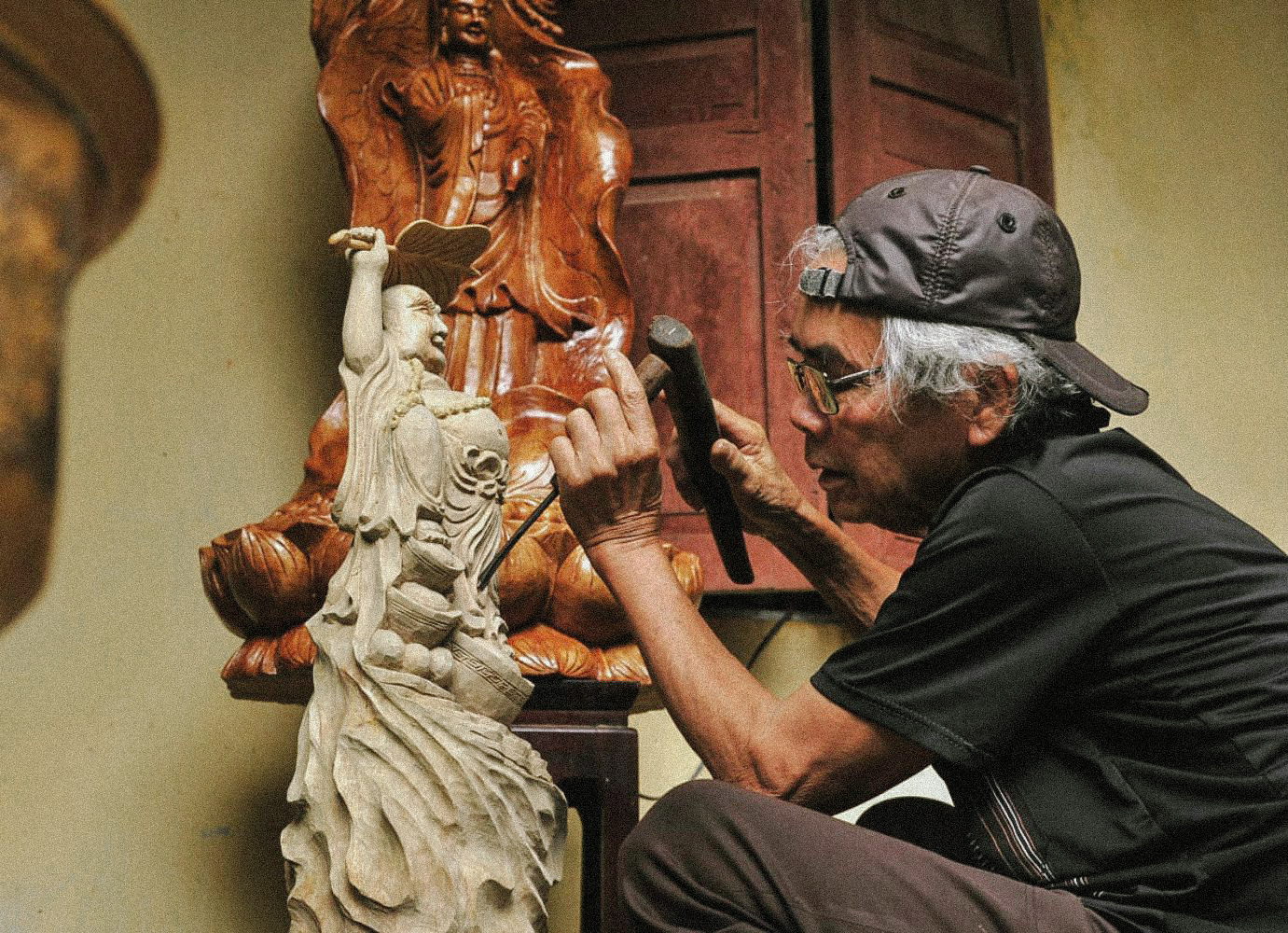 carpentry-craft-villages-in-vietnam