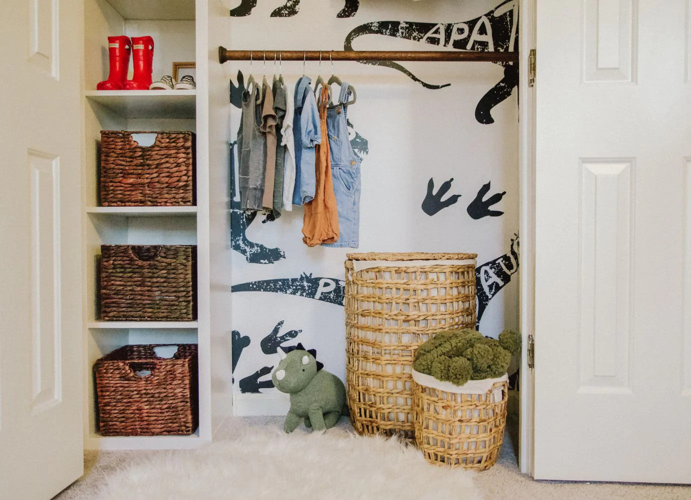 wicker baskets for laundry