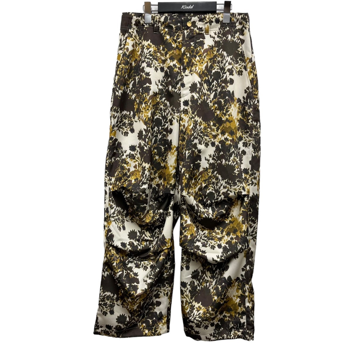 HAZY FLOWER SATIN PARACHUTE PANTS