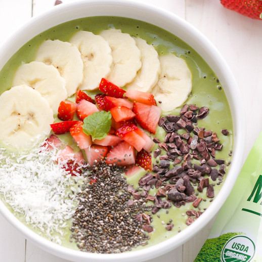 matcha yogurt breakfast bowl