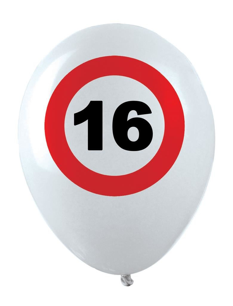 Leuke cijfer ballonnen 16 jaar met verkeersbord
