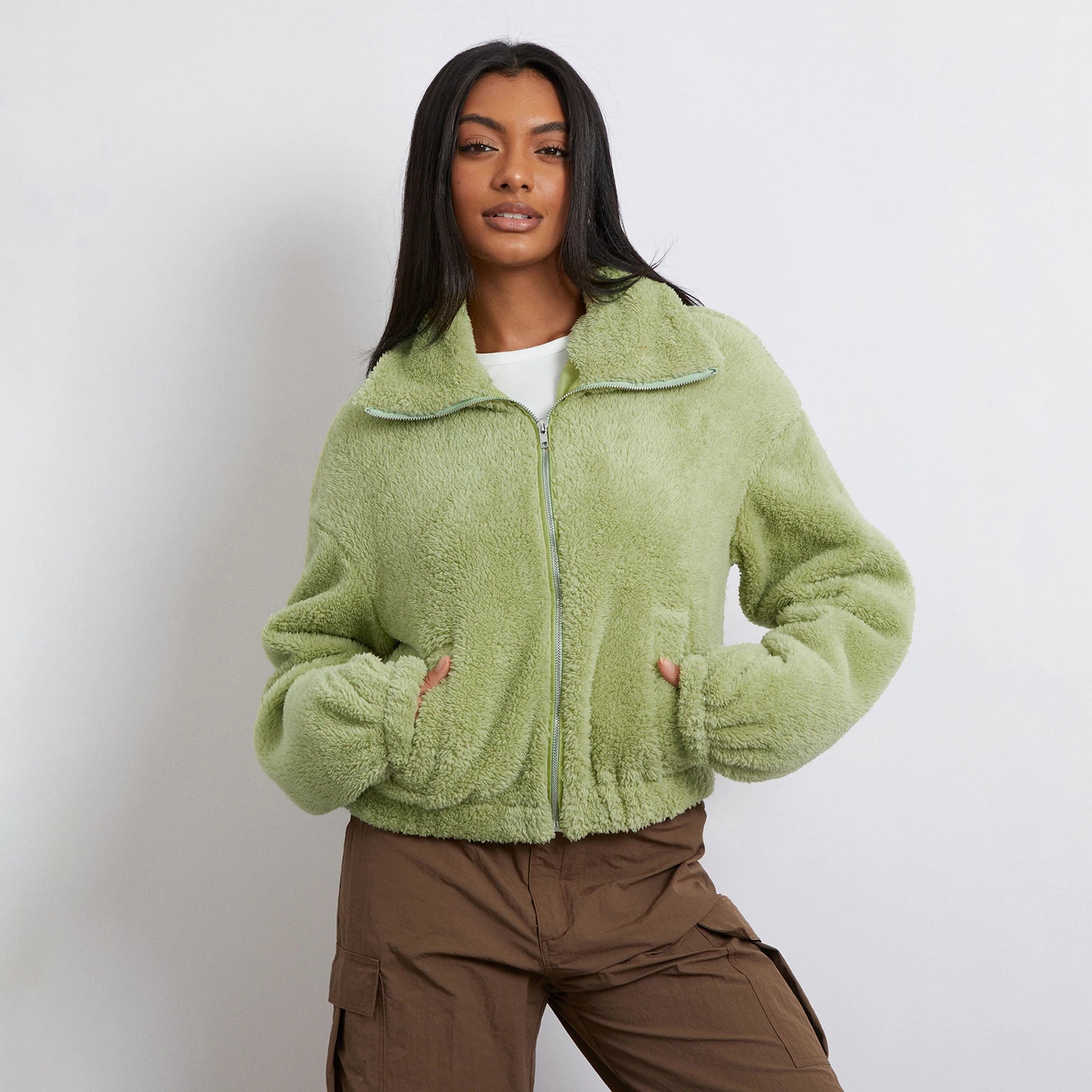 Women's Winter Warm Zipper Jacket with Fleece Lining and Pockets - Image 4