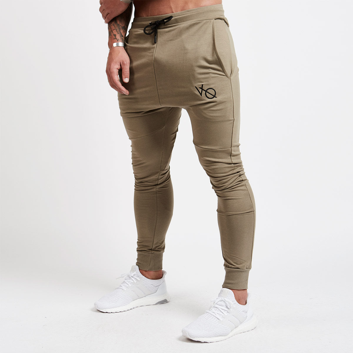 tapered bottom sweatpants