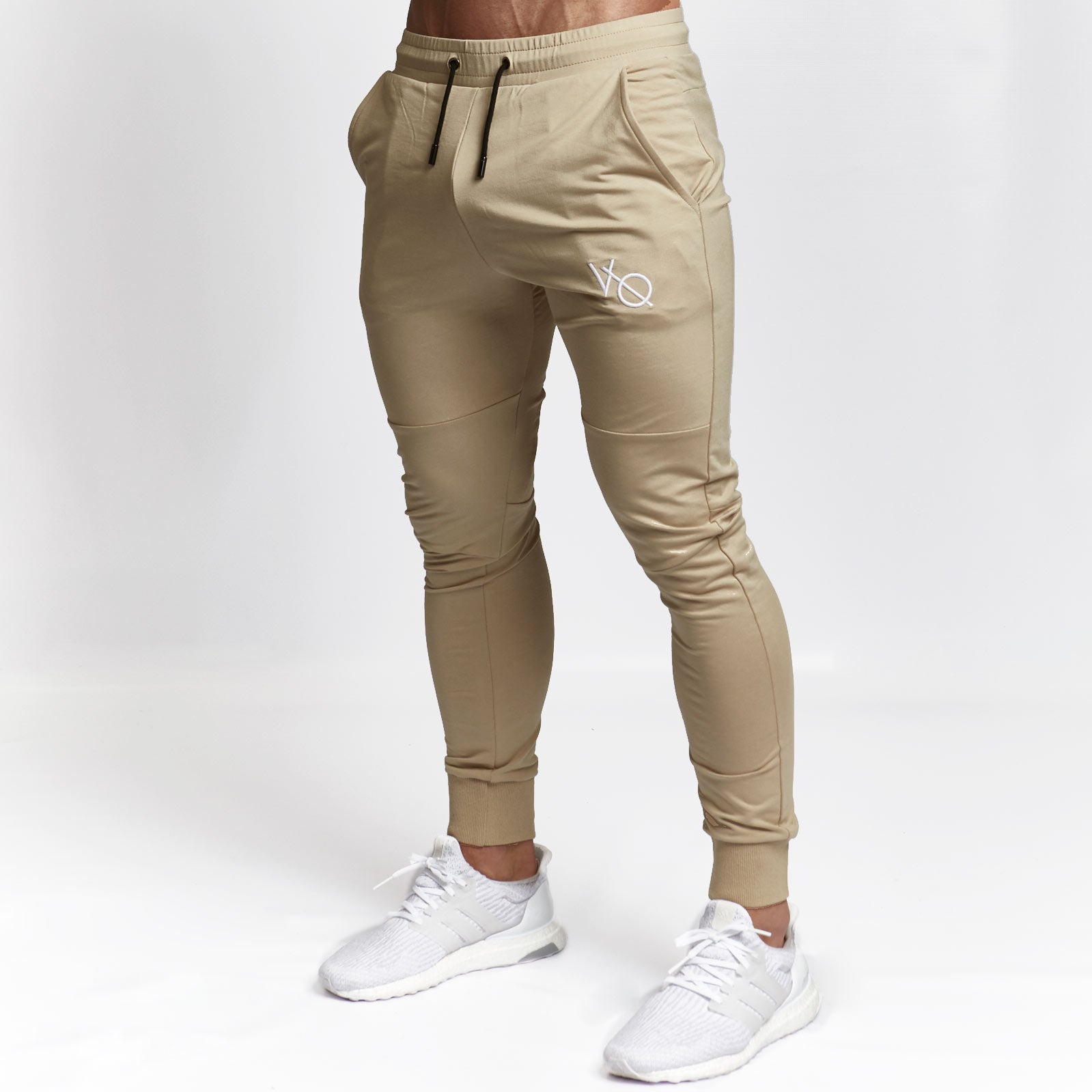 vq track pants