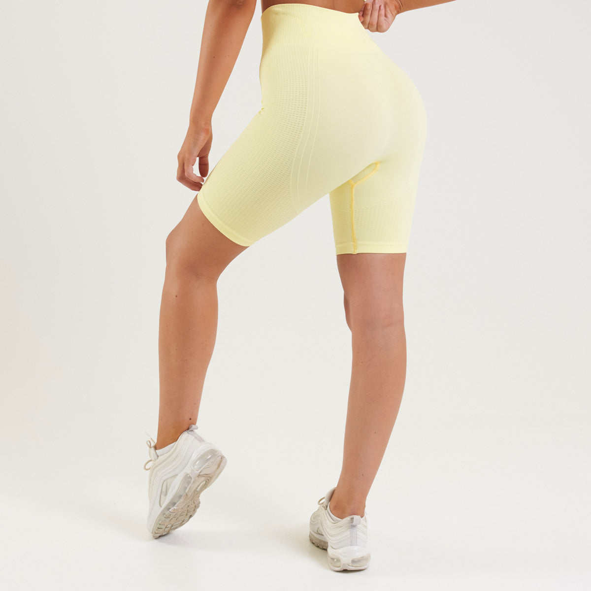 lemon cycling shorts