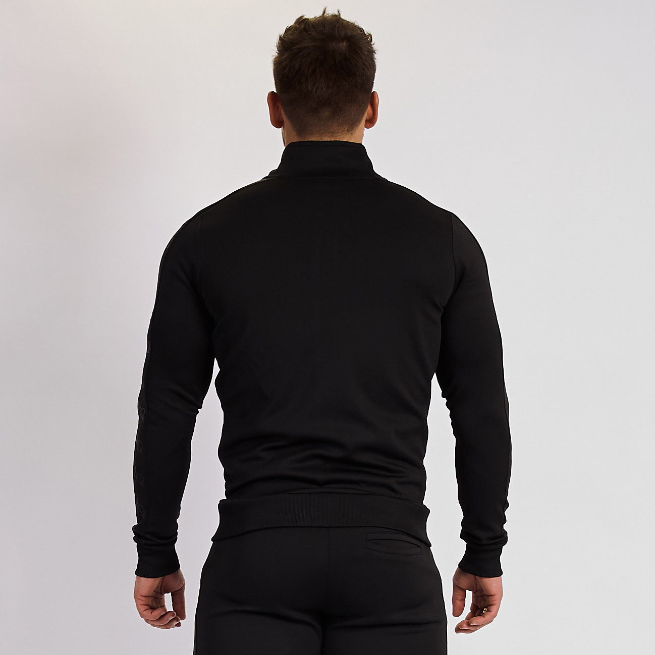 vanquish fitness tracksuit