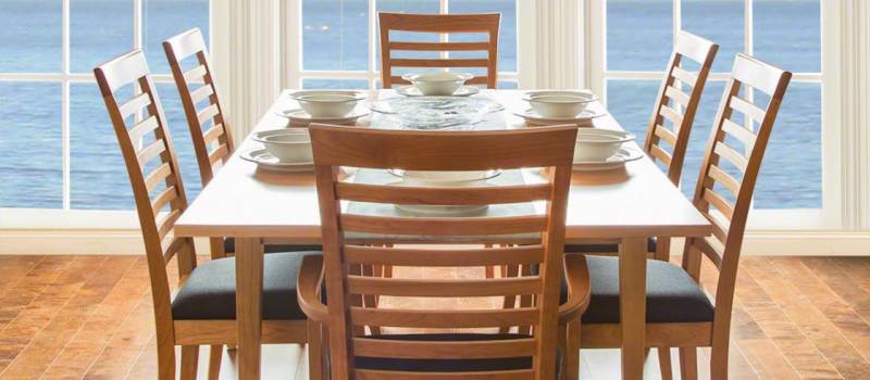 solid wood dining furniture