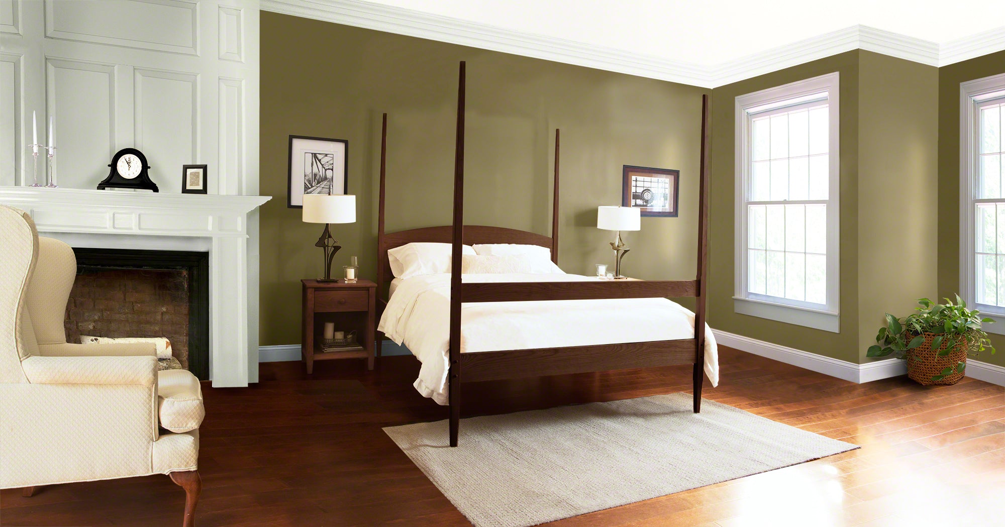 Vermont Shaker Four Poster Bed in Walnut