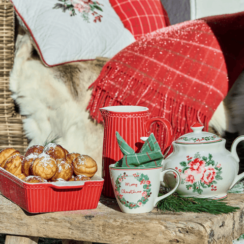 Weihnachtsgeschirr in rot und grün von Greengate