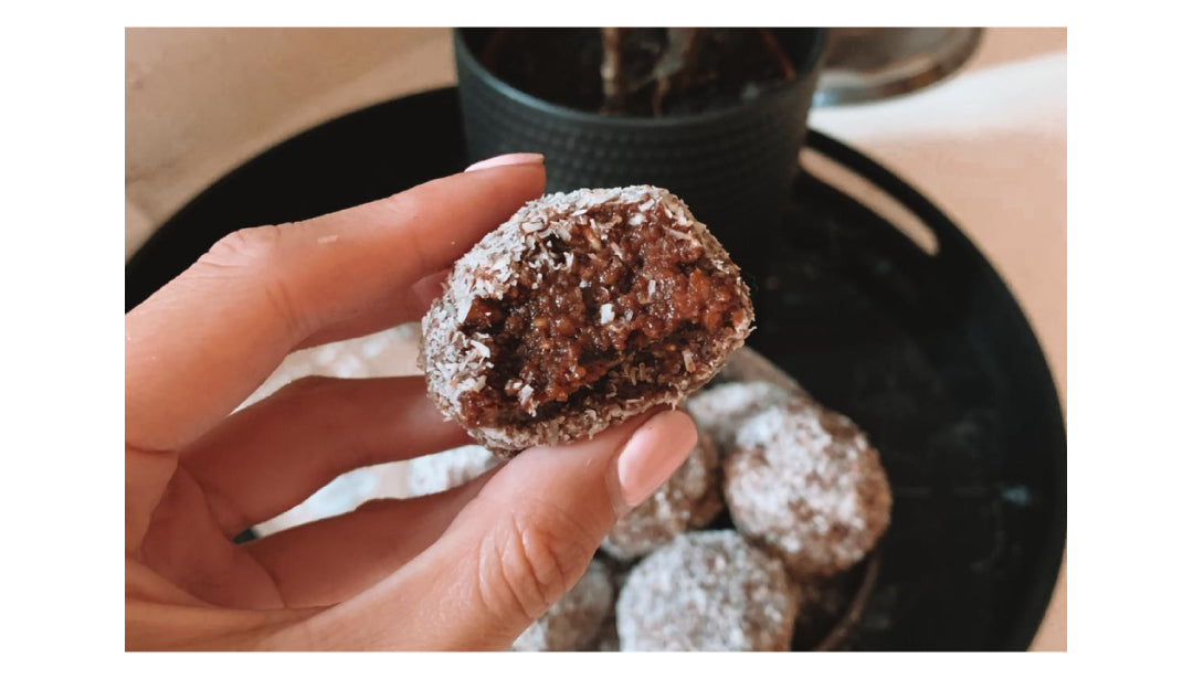 Image for chocolate coconut protein balls recipe