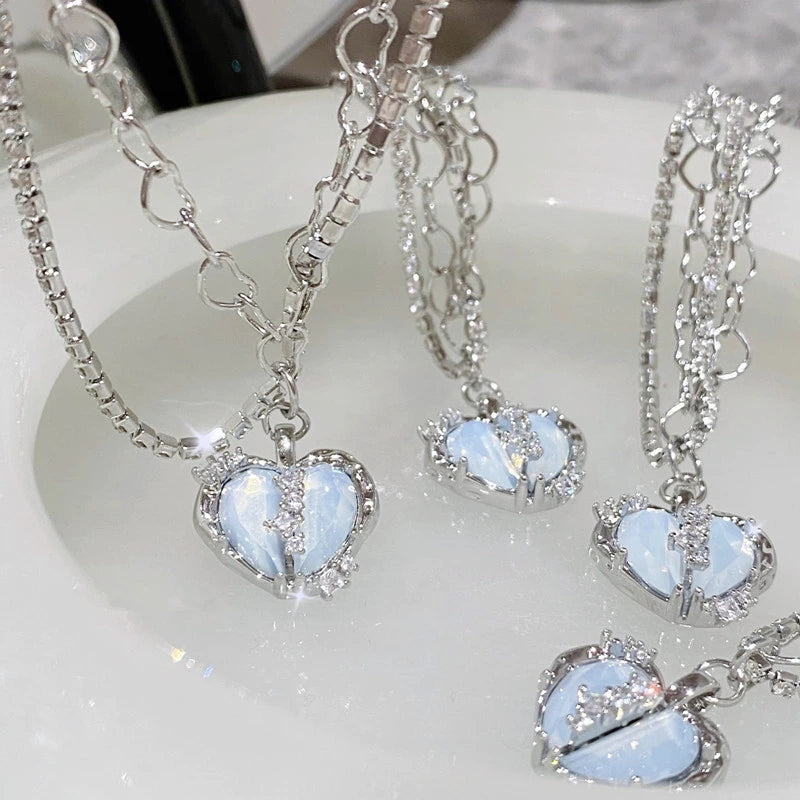Coquette Crystal Heart Necklace – Venus&Orion