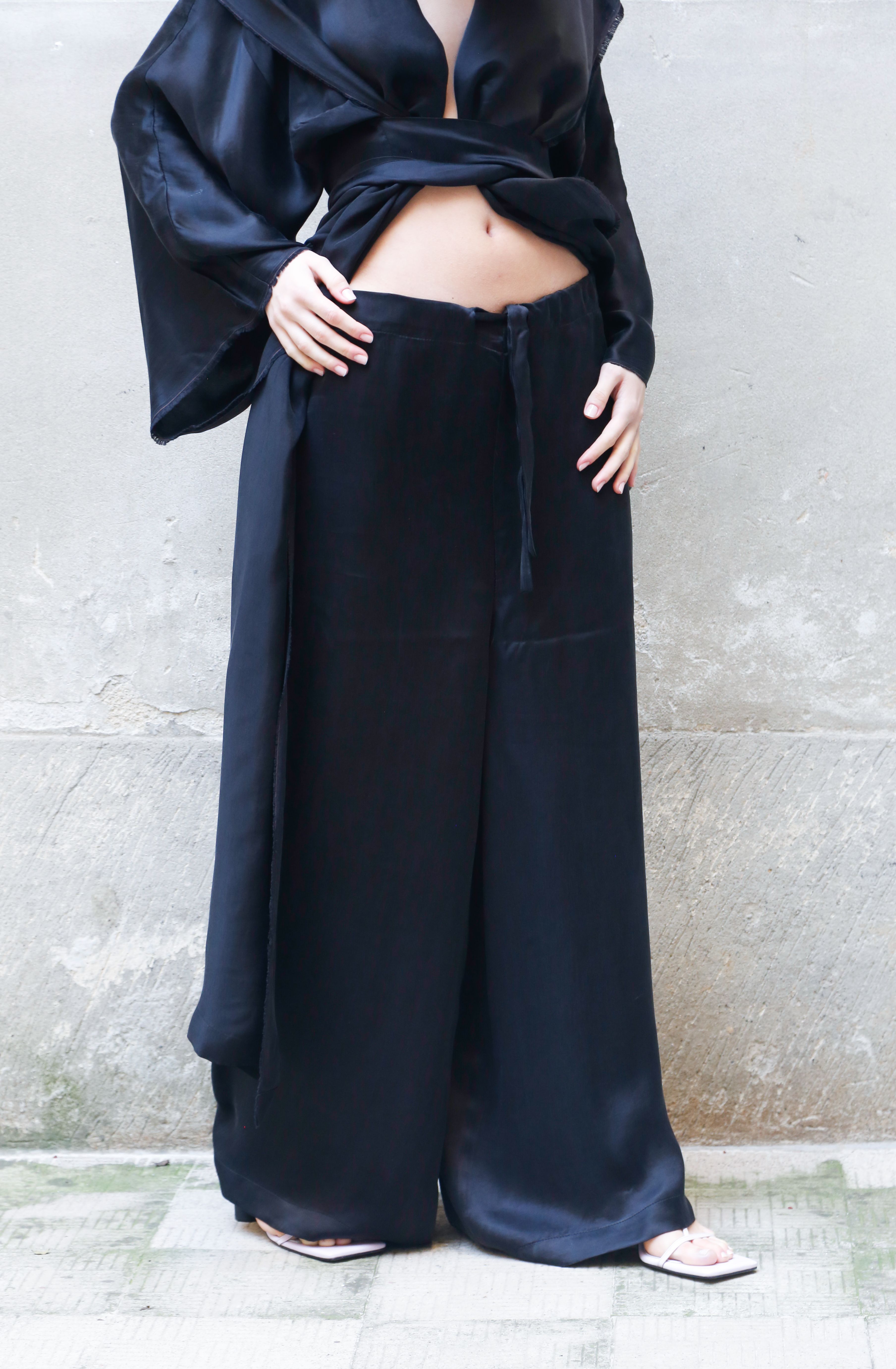 LOW WAIST LONG WIDE PANTS 100% BEMBERG