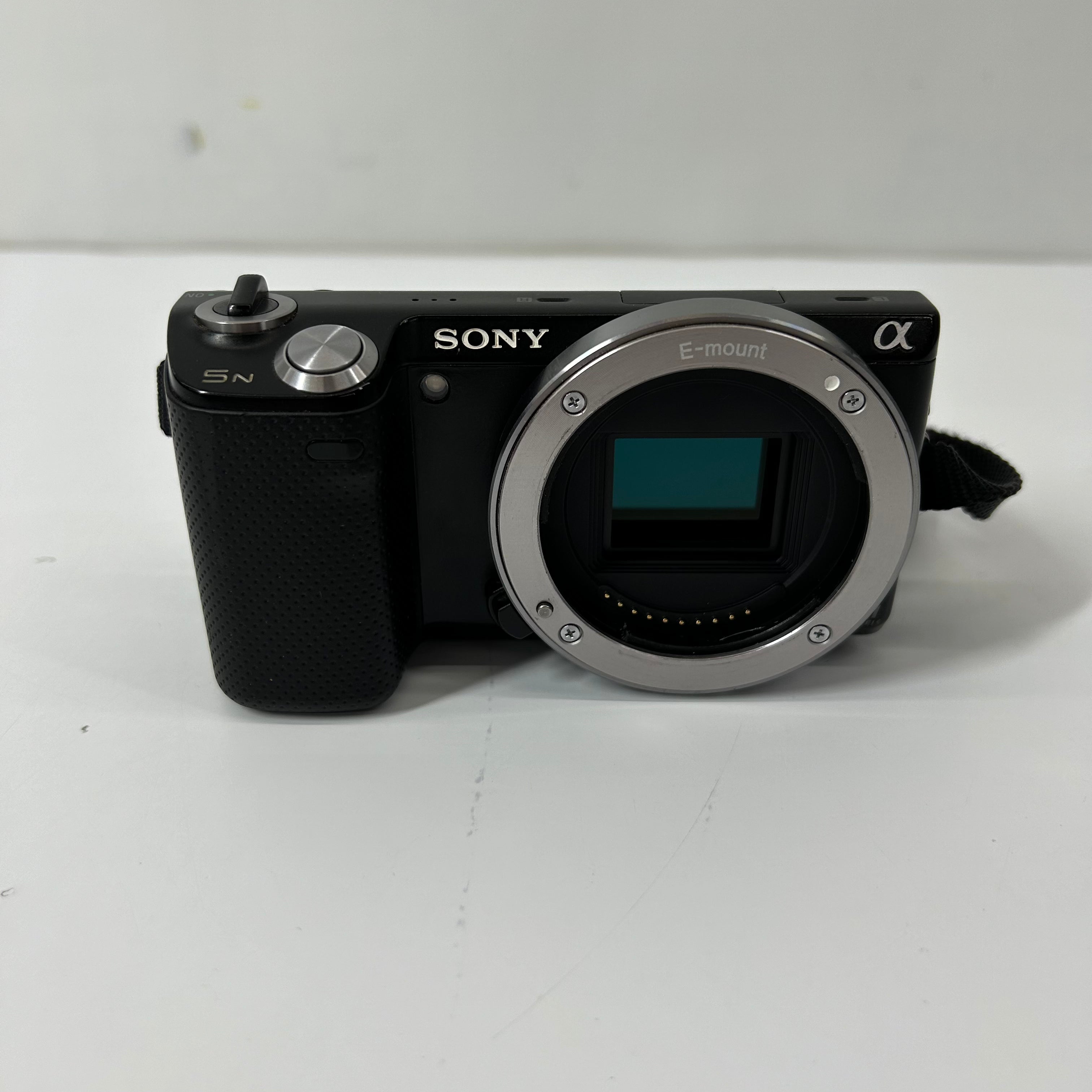 Sony NEX-5N 16.1MP Compact Mirrorless Digital Camera 13901 Shutter Count