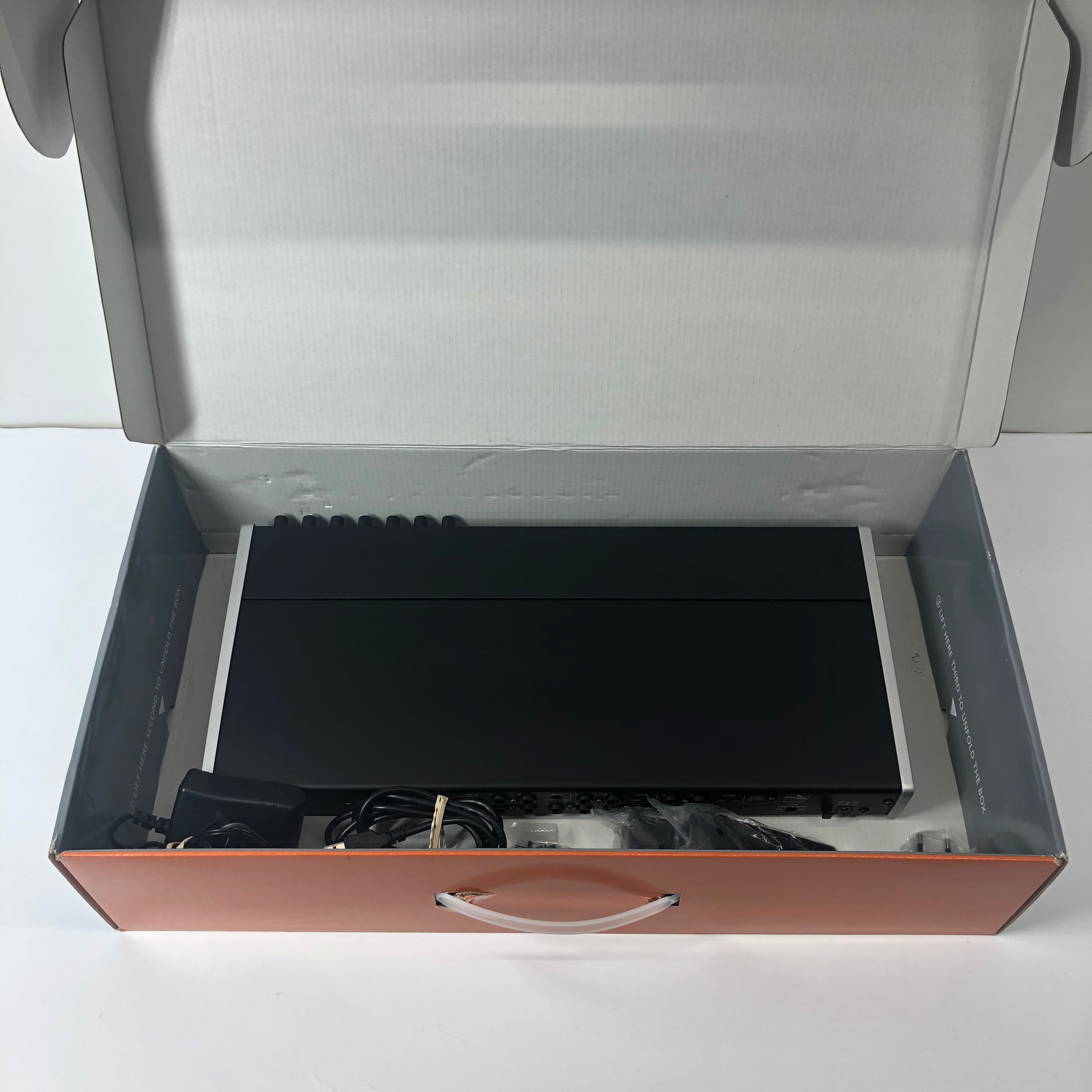 Tascam 16 IN/8 OUT Rackmount USB Audio/ MIDI Interface US1608