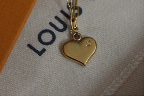 Louis Vuitton large lock and key necklace – LuxuryvintageYXE