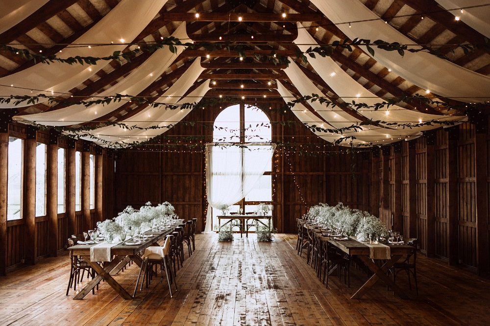 rustic chic wedding decor barn wedding ideas