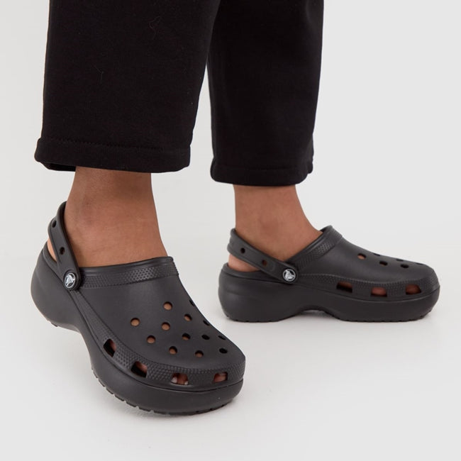 Hướng dẫn cách chọn size giày dép Crocs chính hãng