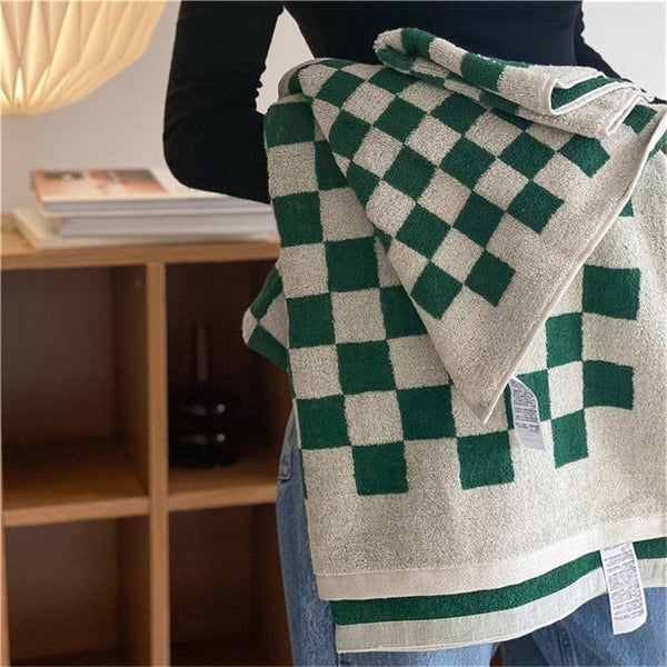 Checkerboard Bath Towels