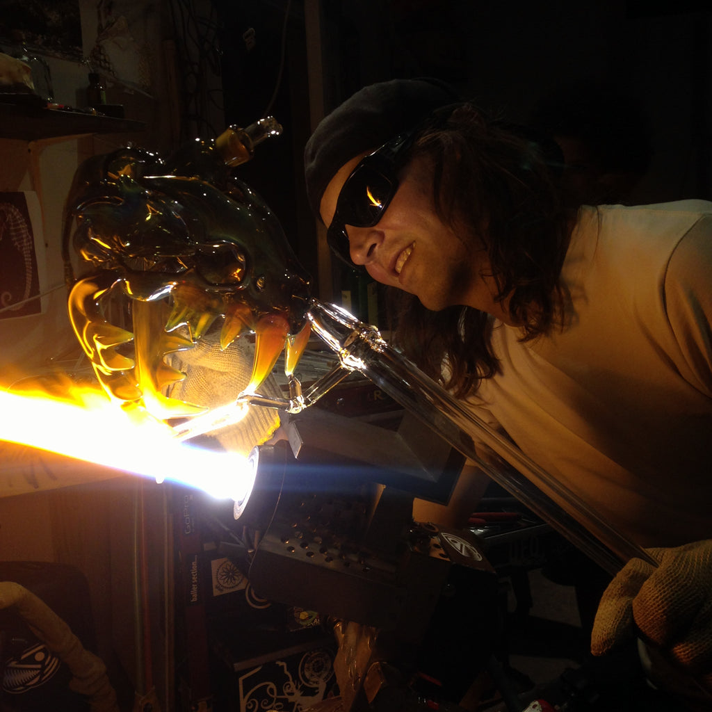 BUCK GLASS - Ryan "BUCK" Harris blowing glass and sculpting a cougar skull on the torch.