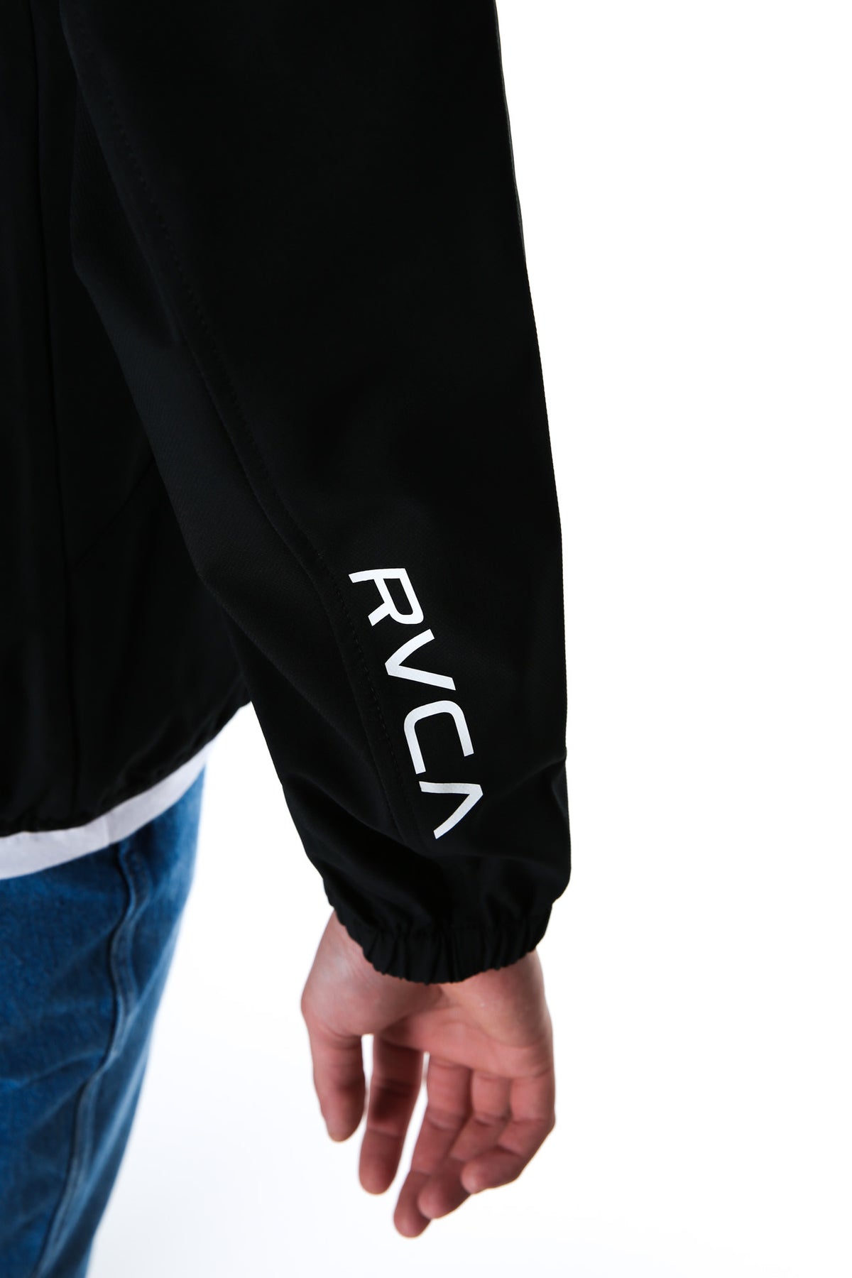 rvca YOGGER JACKET II ブラック - 通販 - guianegro.com.br