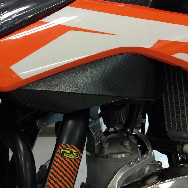 P3 Upper Fuel Tank Cover KTM - Incredibly easy to install