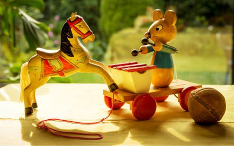 jouets en bois jeux éducatifs apprentissage enfant jeu en bois durable jouet educatif en bois petit cheval en bois; 