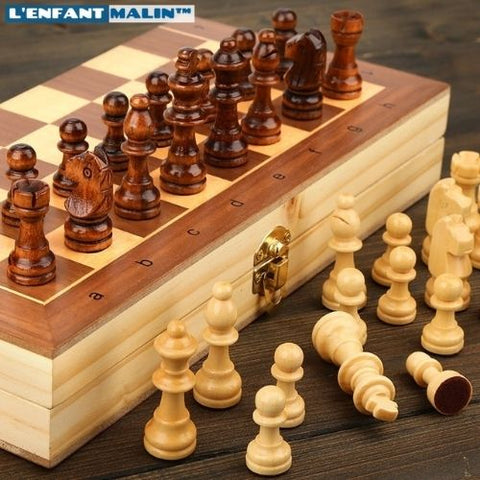 très beau jeu d'échecs en bois magnétique jeu de société adulte jeu d'echec en bois boutique l'enfant malin pour idée-cadeau