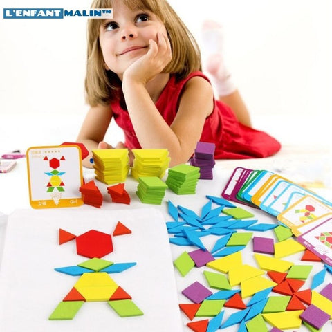 enfant qui joue avec puzzle en bois puzzle bois bebe puzzle tangram en bois puzzle bois jeu éducatifs enfant puzzle pour enfant boutique enfant malin jeu éducatifs puzzle bois tangram