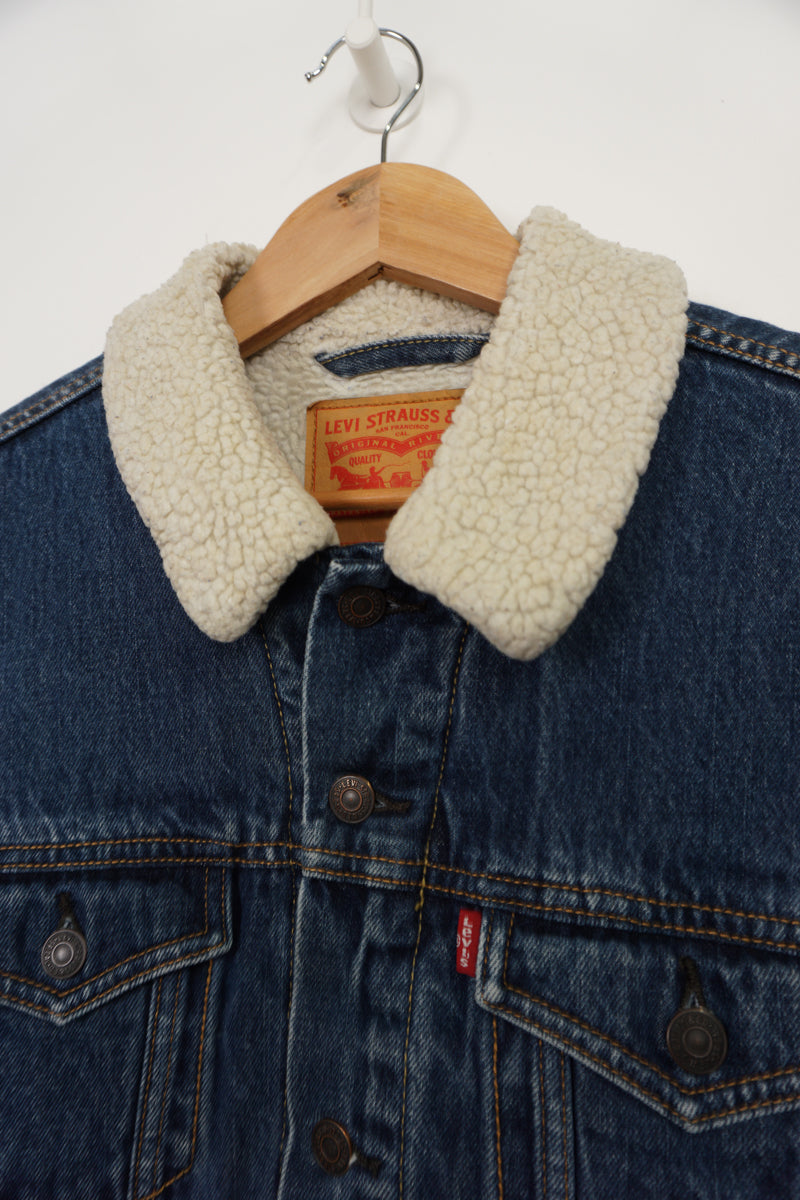 Levis Sherpa Jacket – VintageFolk