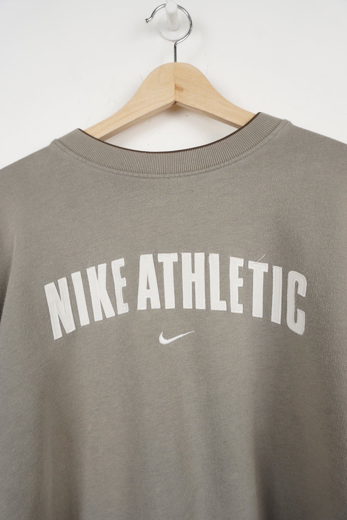 Why Russell Athletic Makes The Best Sweatshirts 