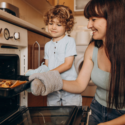 baking with kids