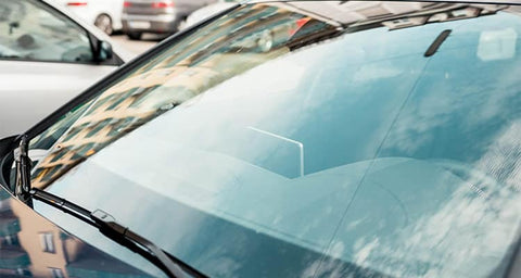 Auto Frontscheibe polieren  Anleitung zum Kratzer selber entfernen –  Detailify