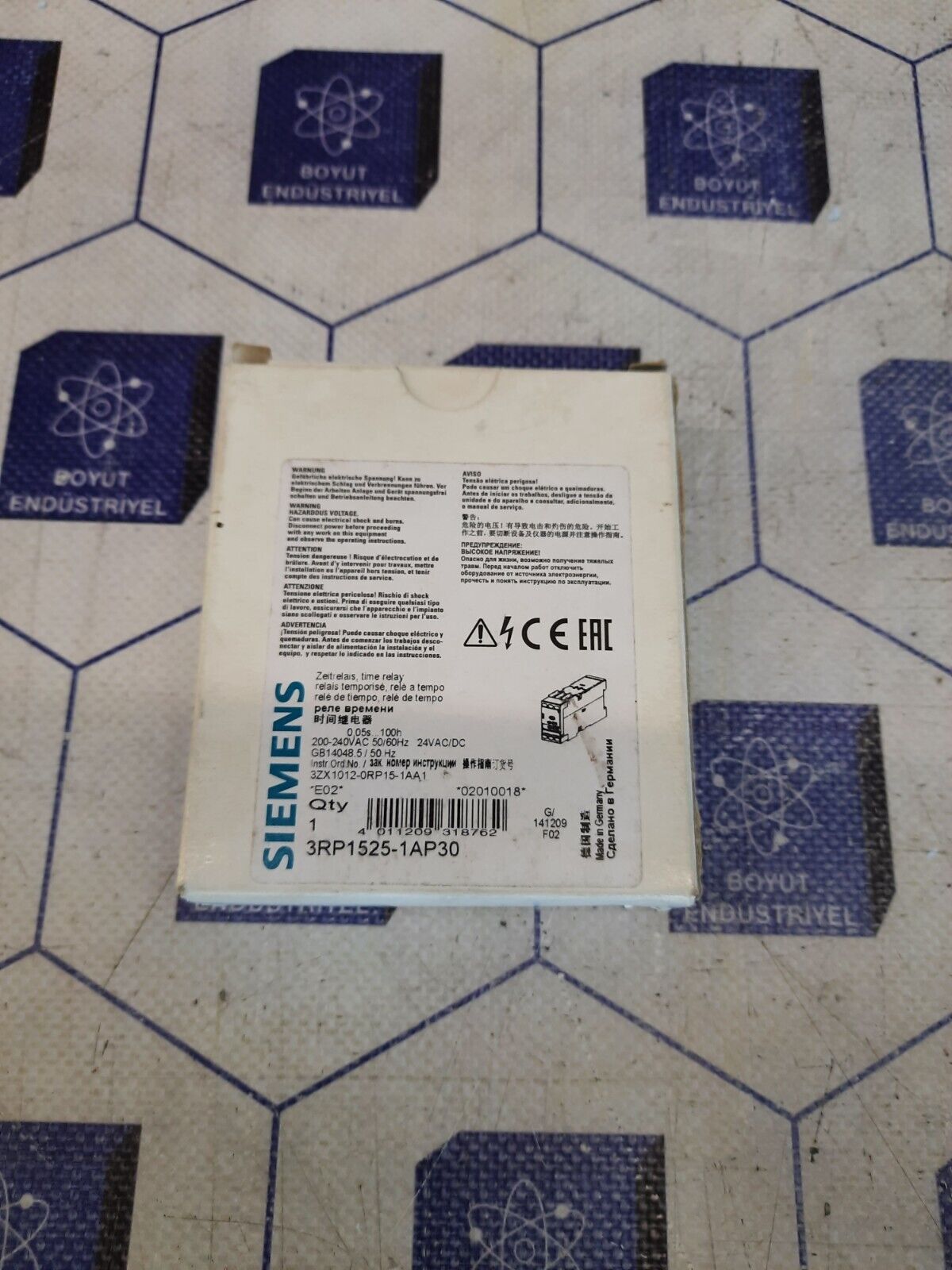 Siemens Sirius 3RP1525-1AP30 Time Delay Relay