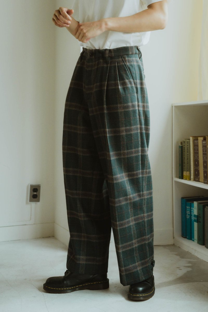 loose slacks pants/black | KNUTH MARF