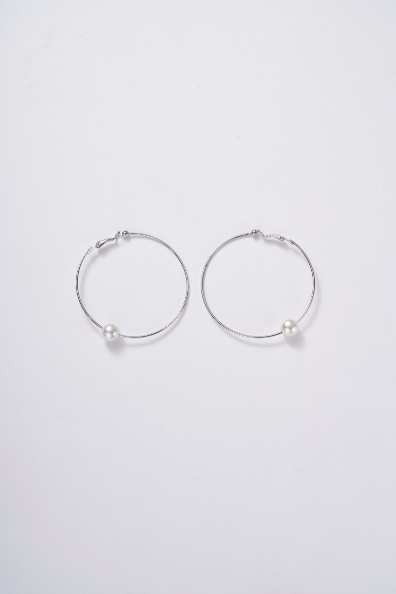 beads earring/white | KNUTH MARF