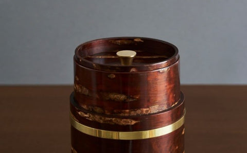 Japanese canister