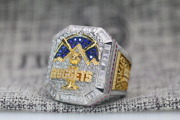 Golden Knights show off stunning, extra-versatile Stanley Cup rings