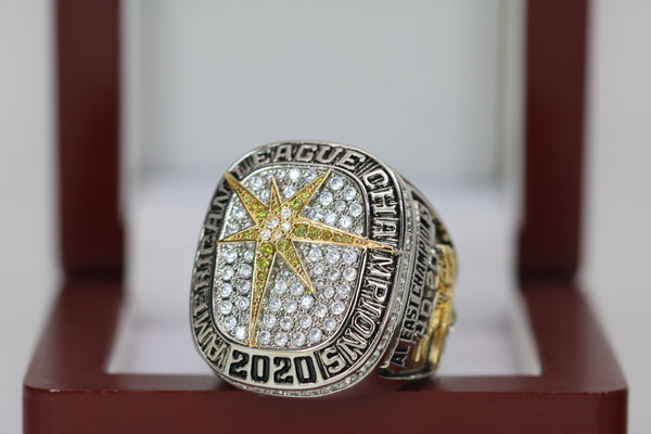 Kansas Jayhawk Fans on X: KU's 2022 National Championship Ring   / X