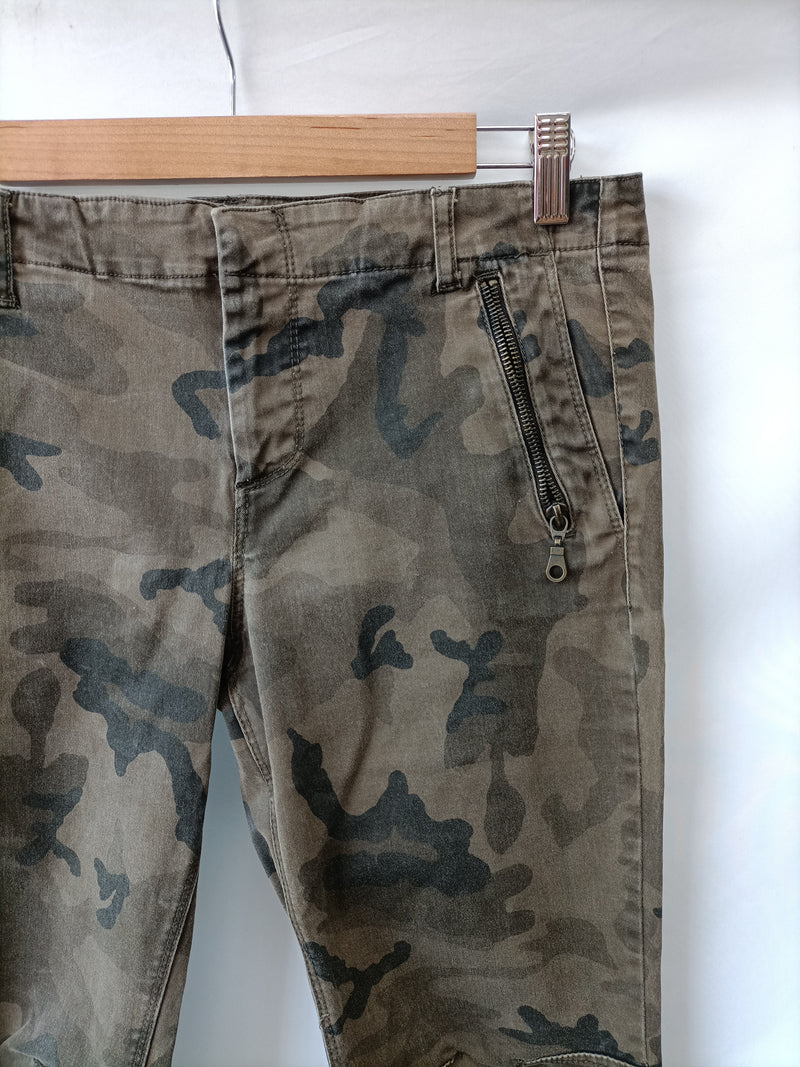 ZARA. Pantalones cargo 42 – Hibuy market