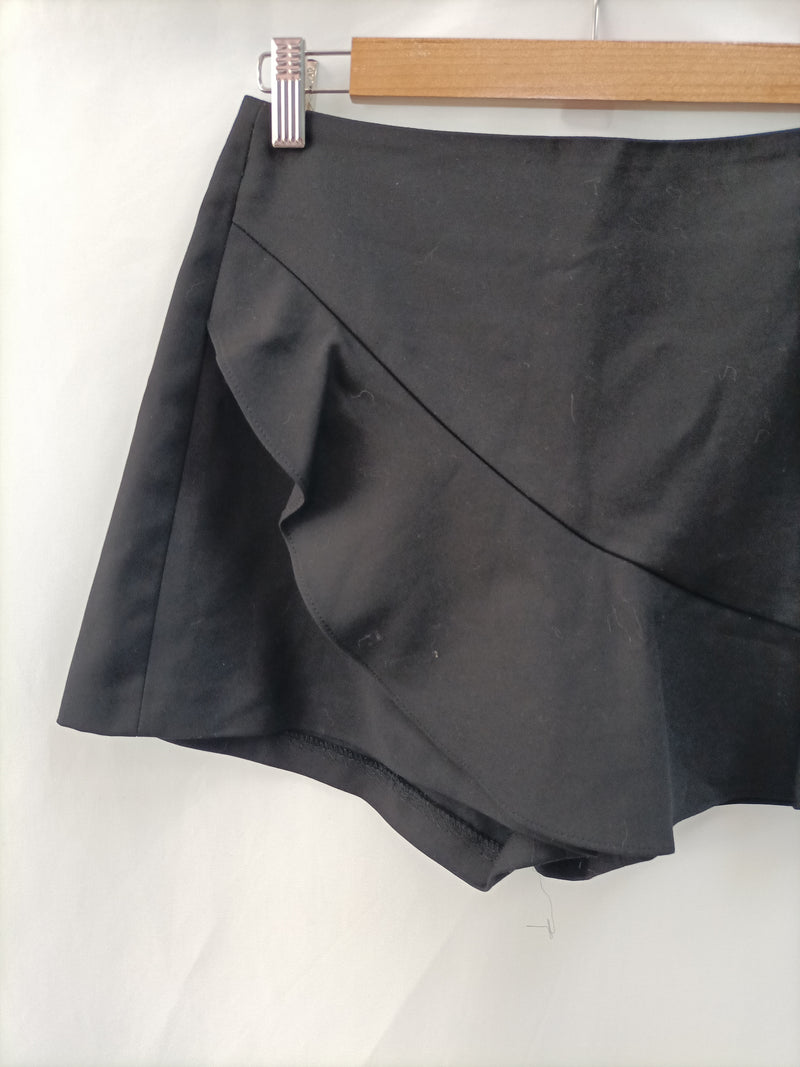 Mula Parámetros Peligro ZARA. Falda pantalón negro T.s – Hibuy market
