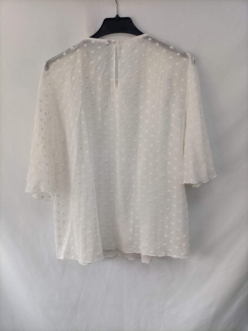 ZARA. Blusa blanco roto plumeti – Hibuy market
