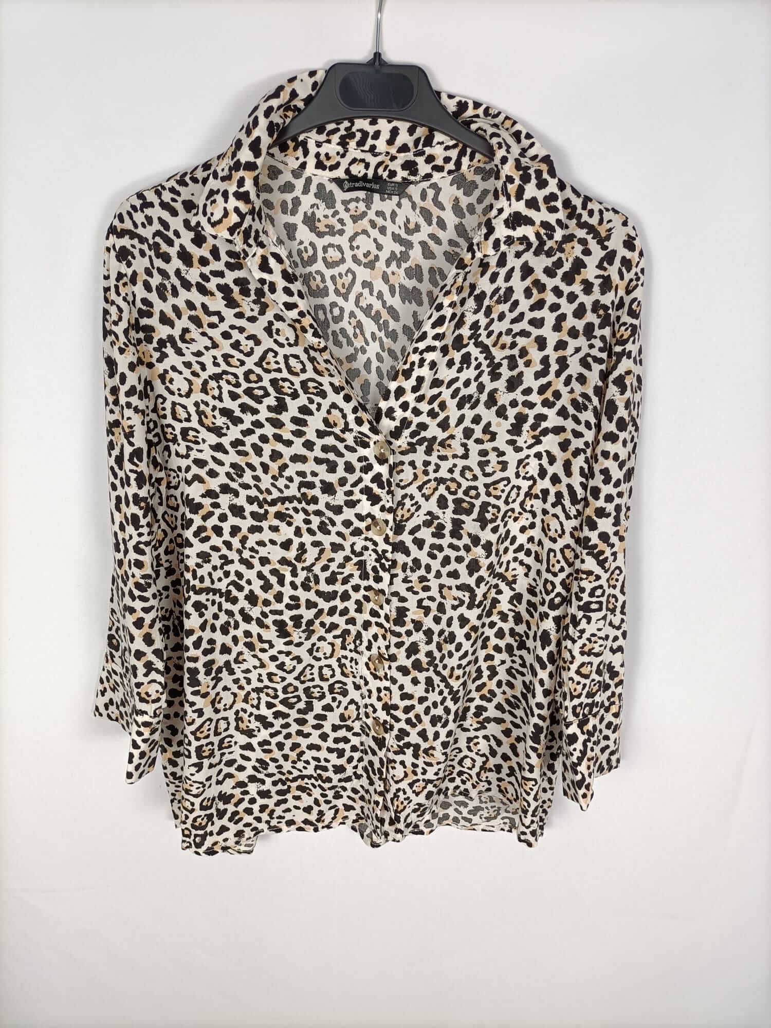 costo después del colegio Oferta de trabajo STRADIVARIUS.Blusa animal print T.s – Hibuy market