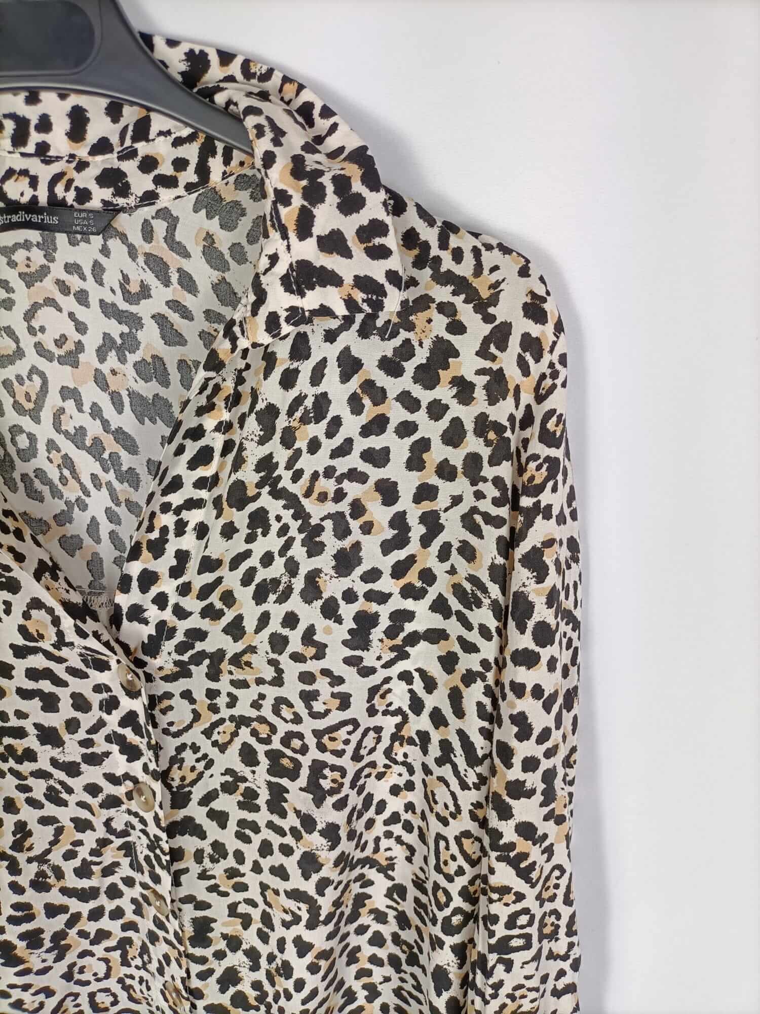 costo después del colegio Oferta de trabajo STRADIVARIUS.Blusa animal print T.s – Hibuy market