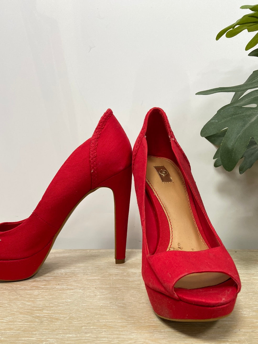 STRADIVARIUS.Tacones rojos plataforma T.38 – market