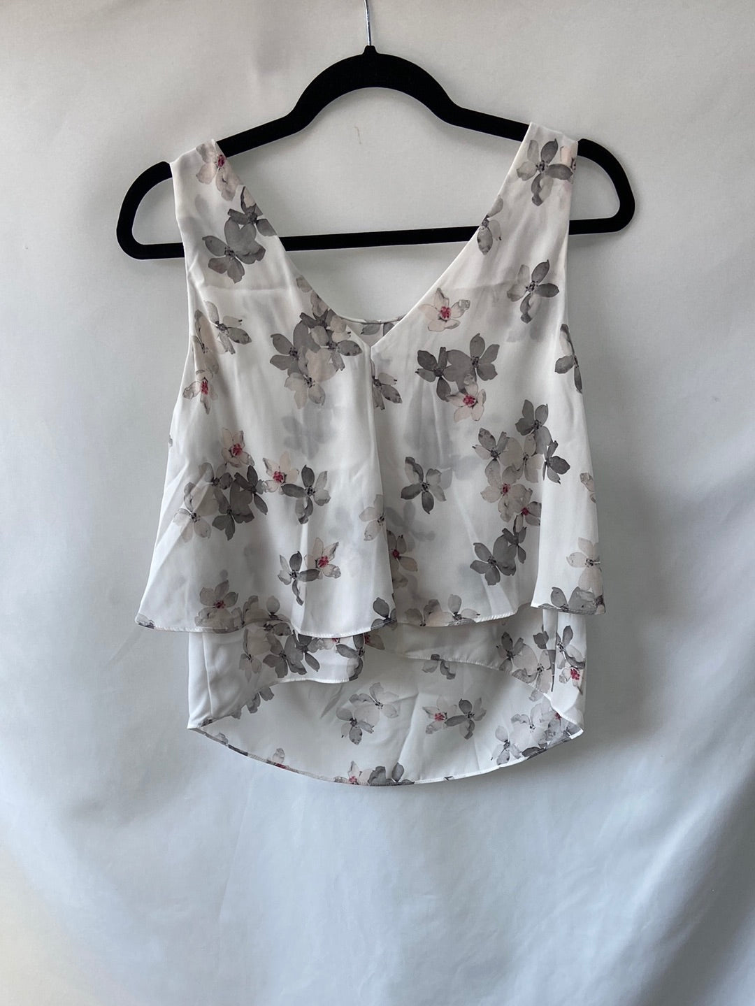 cobertura barbilla gerente ZARA.Blusa blanca flores T.m – Hibuy market